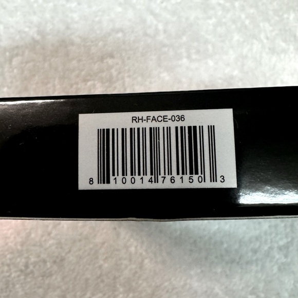 RealHer You Are Golden Power Wear Ombre Bronzer 8g BRAND NEW/SEALED - Picture 6 of 6